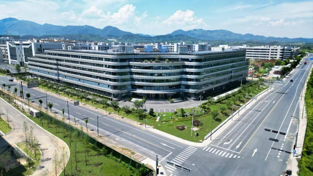 雅迪华宇石墨烯电池：铅酸电池新标杆国补换新下的销量王者